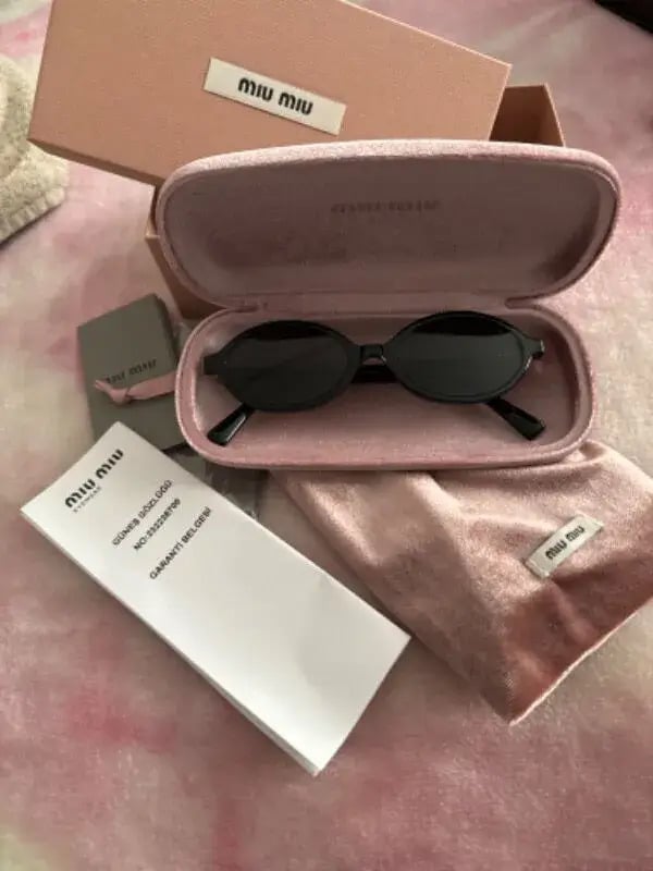 Miu Miu 04ZS 1AB5S0